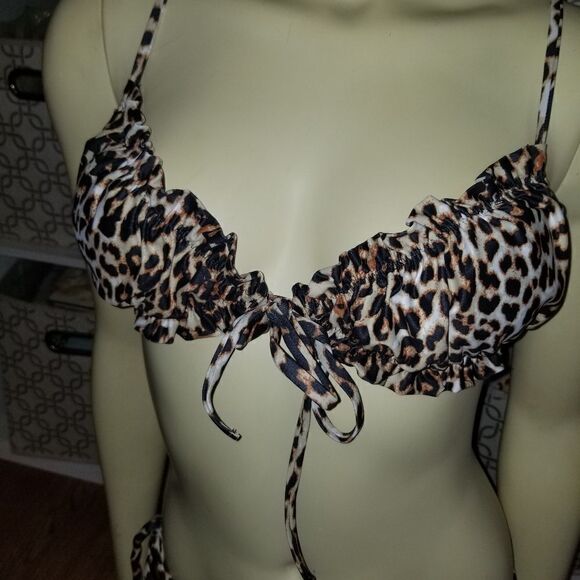 Small bikini nwot - Picture 5 of 10